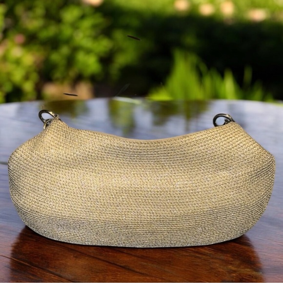 Eric Javits Handbag Squishy Woven Metallic Straw W/Gold Braided Shoulder Strap - Picture 3 of 3